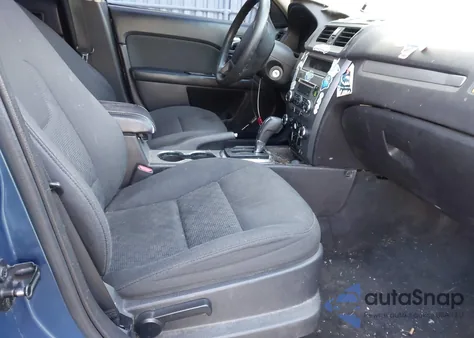 2010 Ford Fusion Se z USA, uszkodzony, nr VIN 3FAHP0HAXAR381357